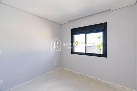 40_photo/94dcfaae6b.9845a183adc4e21d-ATLAS-74ea6582-6d01-4d26-aa3d-34028e4ed00e.jpg de casa à venda com 4 quartos, 122m² em Uberaba, Curitiba