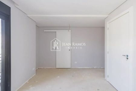 37_photo/94dcfaae6b.9845a183adc4e21d-ATLAS-80369a51-4958-4b7b-966b-d5ec2721d3ff.jpg de casa à venda com 4 quartos, 122m² em Uberaba, Curitiba