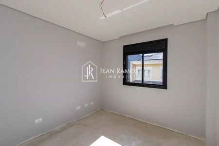 23_photo/94dcfaae6b.9845a183adc4e21d-ATLAS-a2a0cfb7-a102-4ed4-8fb2-ce669890e36e.jpg de casa à venda com 4 quartos, 122m² em Uberaba, Curitiba