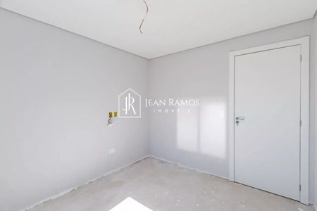 11_photo/94dcfaae6b.9845a183adc4e21d-ATLAS-c0e4d688-043e-4dfd-b3e2-ce4e7a9677f2.jpg de casa à venda com 4 quartos, 122m² em Uberaba, Curitiba