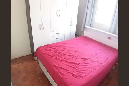 5_photo/94dcfaaef5.ec45c5915be217bb-ATLAS-9fa0cca1-7c35-4950-8bcb-5b7dbe3bd7f6.jpg de casa à venda com 1 quarto, 69m² em Uberaba, Curitiba