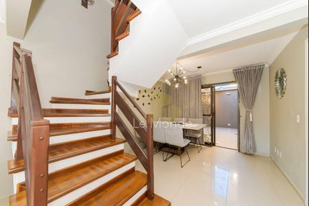 9_photo/94dcfaaf9d.e93f945ea253b0ef-ATLAS-cfdd0a1c-29d9-476c-a276-6820237cbb44.jpg de casa à venda com 3 quartos, 133m² em Uberaba, Curitiba