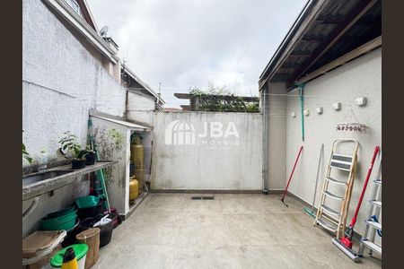 7_photo/94dcfaafeb.f593c65414f33db3-ATLAS-b4880a9d-fe12-4ac3-a9ee-7c9a899696f1.jpg de casa à venda com 0 quarto, 121m² em Uberaba, Curitiba