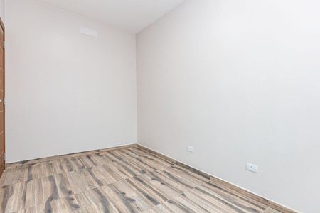 5_photo/94dcfaaffd.1987c265c069de70-ATLAS-13d03ab6-7202-4cf2-9baa-83c65ed979b6.jpg de casa à venda com 2 quartos, 84m² em Uberaba, Curitiba