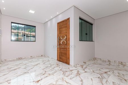 6_photo/94dcfaaffd.9b9f82752d175e22-ATLAS-36a58990-e300-4bcc-9499-114e055034da.jpg de casa à venda com 2 quartos, 83m² em Uberaba, Curitiba