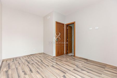 18_photo/94dcfaaffd.9b9f82752d175e22-ATLAS-59a76c6b-07fd-4f19-92b7-6fd5953fcf1b.jpg de casa à venda com 2 quartos, 83m² em Uberaba, Curitiba