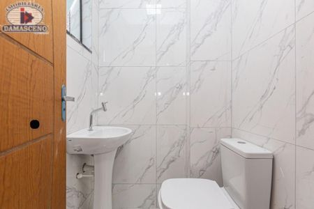 11_photo/94dcfaaffd.b7ecb9cc68b7fe36-ATLAS-a6d07fcb-0ea2-4864-9e11-00b148f31a75.jpg de casa à venda com 2 quartos, 84m² em Uberaba, Curitiba