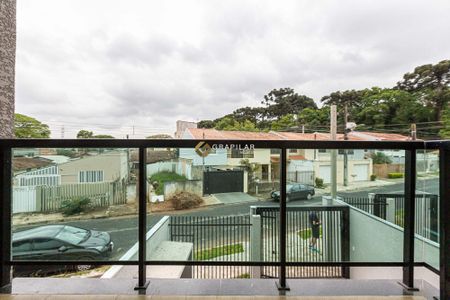 28_photo/94dcfaaffd.c2a80bce492ca579-ATLAS-366bbe89-34a5-49df-a98f-e3f377c69ca7.jpg de casa à venda com 2 quartos, 81m² em Uberaba, Curitiba