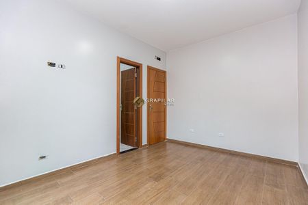 26_photo/94dcfaaffd.c2a80bce492ca579-ATLAS-69d41c54-e229-408f-be73-2bdb10f9a3a5.jpg de casa à venda com 2 quartos, 81m² em Uberaba, Curitiba