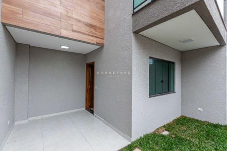 6_photo/94dcfab001.ceff8192393c33de-ATLAS-353c2c28-8e44-4a9d-aeda-bc262fd4fbd6.jpg de casa à venda com 2 quartos, 81m² em Uberaba, Curitiba