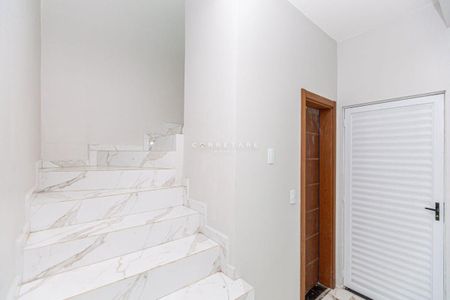 15_photo/94dcfab001.ceff8192393c33de-ATLAS-3ac47d9f-aa3a-4f59-842c-ec7babbdea3b.jpg de casa à venda com 2 quartos, 81m² em Uberaba, Curitiba