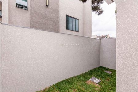 14_photo/94dcfab001.ceff8192393c33de-ATLAS-6fbb12ff-079c-49bf-9fbd-cd48a089cbf2.jpg de casa à venda com 2 quartos, 81m² em Uberaba, Curitiba