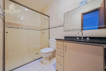 26_photo/94dcfab017.24a317c22631bef5-ATLAS-d41997ca-1121-4d06-b4e2-e358a85ea701.jpg de casa à venda com 3 quartos, 195m² em Uberaba, Curitiba