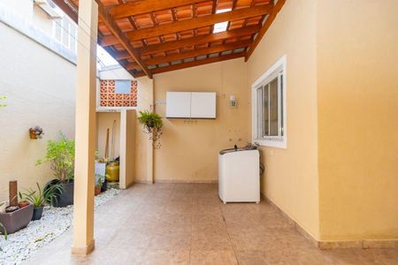 13_photo/94dcfab03f.ceff8192393c33de-ATLAS-4c1de7ef-b14c-42d9-b985-14e1d0ae97c8.jpg de casa à venda com 4 quartos, 180m² em Uberaba, Curitiba