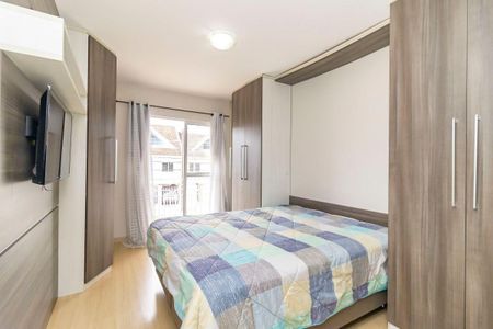 14_photo/94dcfab03f.ceff8192393c33de-ATLAS-c7b00457-0933-4b1a-ab9d-e83f1003f4d9.jpg de casa à venda com 4 quartos, 180m² em Uberaba, Curitiba