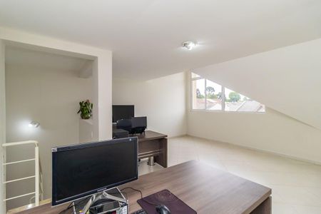 25_photo/94dcfab03f.ceff8192393c33de-ATLAS-e608c85b-3155-4563-9c5c-9d8fe746c216.jpg de casa à venda com 4 quartos, 180m² em Uberaba, Curitiba