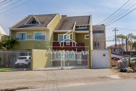 3_photo/94dcfab069.a49d907f0912b726-ATLAS-663f945d-b458-4075-8052-76d3fc89e2db.jpg de casa à venda com 0 quarto, 158m² em Uberaba, Curitiba