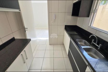 5_photo/94dcfab0e9.92414d56d3d7ef06-ATLAS-60009ac3-35af-46a7-9a06-abf4cddfe2c5.jpg de casa para alugar com 3 quartos, 129m² em Uberaba, Curitiba