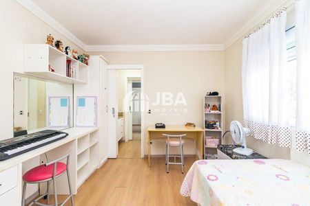 8_photo/94dcfab0ed.79518a11401aeb31-ATLAS-201cfdce-cdc5-4a98-ac60-ab64b2f6590f.jpg de casa à venda com 3 quartos, 321m² em Uberaba, Curitiba