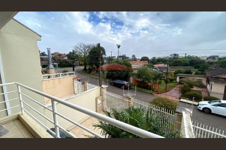 3_photo/94dcfab115.5960f01f87f5a829-ATLAS-14213471-5646-49c8-9b51-3d4b1fbef70d.jpg de casa à venda com 3 quartos, 176m² em Uberaba, Curitiba
