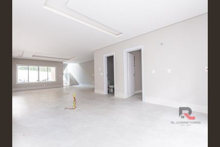 11_photo/94dcfab1f3.3ac9c53d963967c9-ATLAS-5feec5b9-73f0-441f-9cf9-ff86f3d4134b.jpg de casa à venda com 4 quartos, 281m² em Uberaba, Curitiba