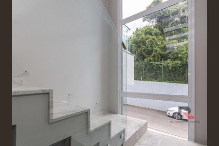 28_photo/94dcfab1f3.3ac9c53d963967c9-ATLAS-e9ea892e-1ff4-48f1-bc45-5203978298c8.jpg de casa à venda com 4 quartos, 281m² em Uberaba, Curitiba