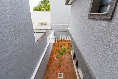 12_photo/94dcfab1f3.58506769bdfd2446-ATLAS-e3fd478c-4c9c-4b37-93dd-4aec81e31594.jpg de casa de condomínio à venda com 4 quartos, 323m² em Uberaba, Curitiba