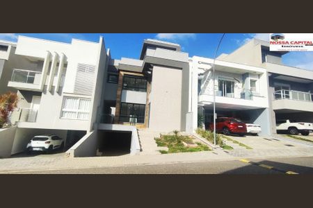 7_photo/94dcfab1f3.fa050e63ece80947-ATLAS-46e0bb32-a536-4e80-94fe-146c216ec735.jpg de casa à venda com 3 quartos, 320m² em Uberaba, Curitiba