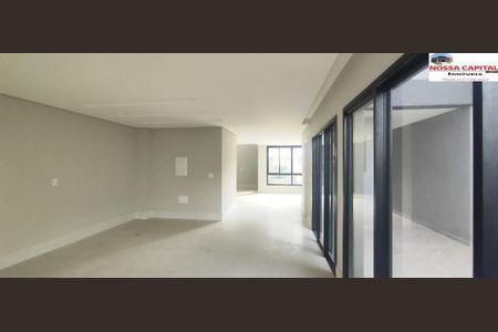 9_photo/94dcfab1f3.fa050e63ece80947-ATLAS-4e426c3a-25bb-4f42-96dd-0272ec5e722e.jpg de casa à venda com 3 quartos, 320m² em Uberaba, Curitiba