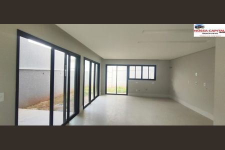 12_photo/94dcfab1f3.fa050e63ece80947-ATLAS-552b93c8-76bb-4c29-8766-2f473263efe3.jpg de casa à venda com 3 quartos, 320m² em Uberaba, Curitiba