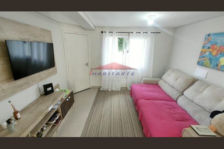 6_photo/94dcfab251.e6f02a1e96aef2b1-ATLAS-56d89452-c717-4025-ac93-0da391f3e762.jpg de casa à venda com 3 quartos, 115m² em Uberaba, Curitiba