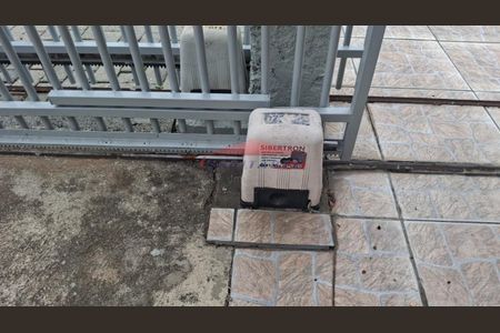 3_photo/94dcfab29f.8f3f2a47dd94676f-ATLAS-6eced74f-0721-4646-902a-d26813e99fd2.jpg de casa à venda com 3 quartos, 65m² em Uberaba, Curitiba