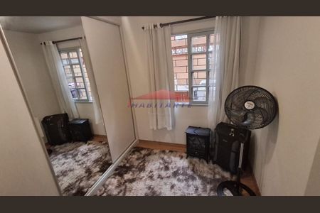 23_photo/94dcfab29f.8f3f2a47dd94676f-ATLAS-dd7eb873-1b15-4194-8c2a-39914bd2a274.jpg de casa à venda com 3 quartos, 65m² em Uberaba, Curitiba