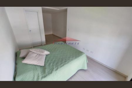 27_photo/94dcfab2e9.d4520908d37f3309-ATLAS-469253c7-af8f-4a99-b59f-b2e4069b9eaf.jpg de casa à venda com 3 quartos, 122m² em Uberaba, Curitiba