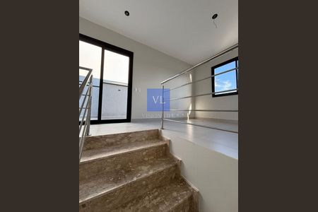 7_photo/94dcfab2fd.2832257cbb3df2c4-ATLAS-7a93455b-94a8-4501-bf3e-966673ed2b15.jpg de casa à venda com 3 quartos, 129m² em Uberaba, Curitiba