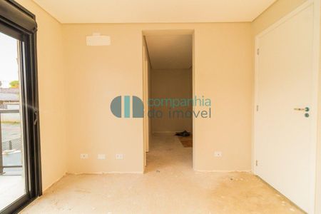 8_photo/94dcfab2fd.5a85c5bdfef41cf9-ATLAS-419749a9-d926-48e1-beba-76d545baaa68.jpg de casa à venda com 0 quarto, 132m² em Uberaba, Curitiba