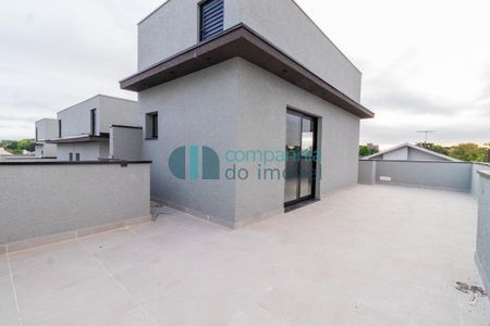 24_photo/94dcfab2fd.5a85c5bdfef41cf9-ATLAS-8600a812-56a6-4a76-90a6-aa3e0d37f41a.jpg de casa à venda com 0 quarto, 132m² em Uberaba, Curitiba