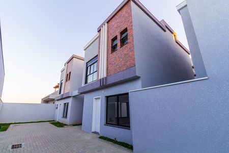 18_photo/94dcfab2fd.69530a6104d48ca1-ATLAS-2bb79b96-38ae-468b-8eef-85d9fbcf2e42.jpg de casa à venda com 3 quartos, 125m² em Uberaba, Curitiba