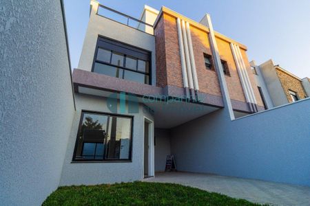 4_photo/94dcfab2fd.69530a6104d48ca1-ATLAS-3a6ba1d0-feb5-4e8d-b0c6-fd1ffcc57574.jpg de casa à venda com 0 quarto, 125m² em Uberaba, Curitiba