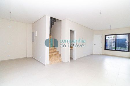 6_photo/94dcfab2fd.69530a6104d48ca1-ATLAS-4daec415-60e2-4af7-ae97-c795b3ea78fe.jpg de casa à venda com 0 quarto, 125m² em Uberaba, Curitiba