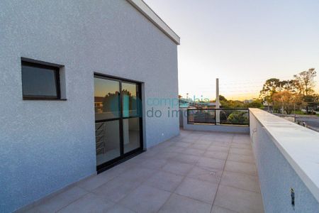 11_photo/94dcfab2fd.69530a6104d48ca1-ATLAS-8b44234c-2259-428e-a21d-27fbc8c9ebf1.jpg de casa à venda com 0 quarto, 125m² em Uberaba, Curitiba