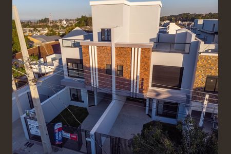 9_photo/94dcfab2fd.69530a6104d48ca1-ATLAS-d913f30c-1fea-4042-ab42-8a4d17ec0f5d.jpg de casa à venda com 3 quartos, 125m² em Uberaba, Curitiba