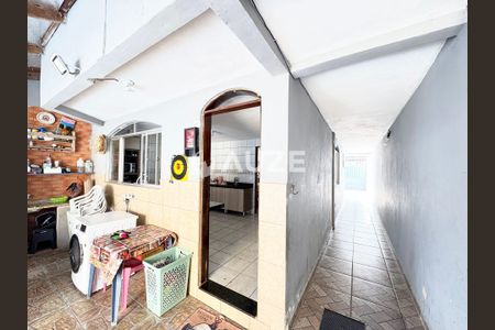 2_photo/94dcfab31d.df2406aa61ba3211-ATLAS-1807d8cb-7580-4b9a-a3dc-42ac0949a255.jpg de casa à venda com 3 quartos, 124m² em Uberaba, Curitiba