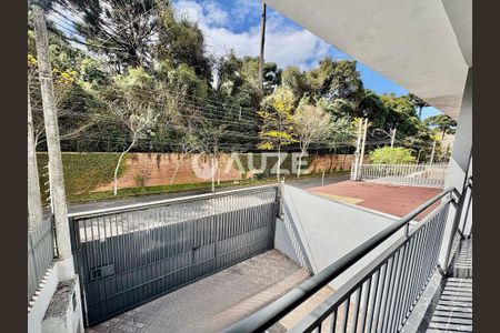 4_photo/94dcfab31d.df2406aa61ba3211-ATLAS-fbc71211-5156-484b-b40a-7a89bfe1da9b.jpg de casa à venda com 3 quartos, 124m² em Uberaba, Curitiba