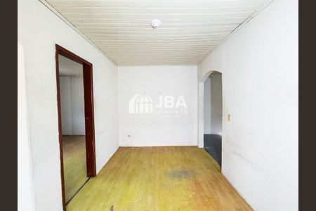 7_photo/94dcfab36b.cbac4b0532efd0a4-ATLAS-03d3ff3c-8b5a-45e6-a10c-a885993d3989.jpg de casa à venda com 3 quartos, 66m² em Uberaba, Curitiba