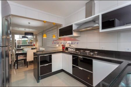 23_photo/94dcfab455.e2d89ad805d19122-ATLAS-2d43a92b-8c2e-4af1-ae4b-e9f64536d286.jpg de casa à venda com 5 quartos, 153m² em Uberaba, Curitiba