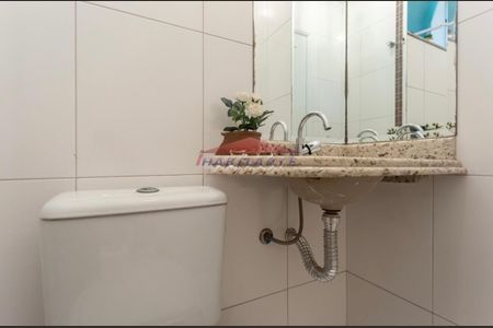 26_photo/94dcfab455.e2d89ad805d19122-ATLAS-bb9f6888-ac68-48fa-b07e-4363e7ea2f30.jpg de casa à venda com 5 quartos, 153m² em Uberaba, Curitiba