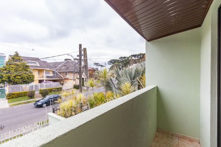 4_photo/94dcfab4dd.2d5b66cf4807465a-ATLAS-c99eea9e-818a-4d7d-842b-100de0b64906.jpg de casa à venda com 4 quartos, 195m² em Uberaba, Curitiba