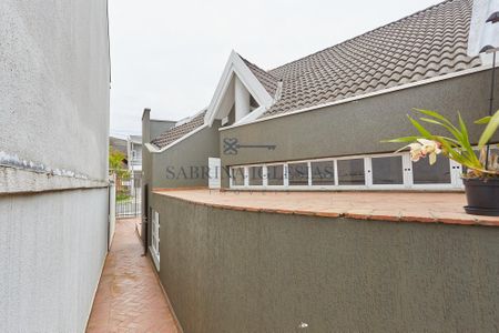 17_photo/94dcfab4ed.56f87905458f71eb-ATLAS-7f6c6fa6-0eda-4562-acae-57de75e4621a.jpg de casa à venda com 5 quartos, 291m² em Uberaba, Curitiba