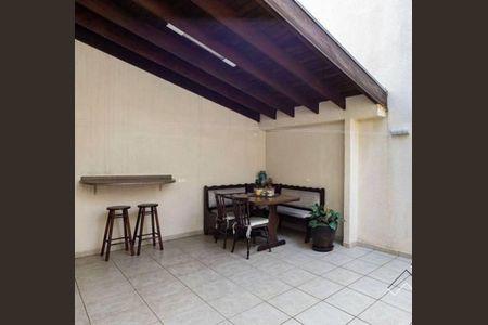 7_photo/94dcfab5b7.1fa6a91c389b6b6f-ATLAS-2d21fb20-f7c4-4462-b9ff-7540ea2f5660.jpg de casa à venda com 3 quartos, 143m² em Uberaba, Curitiba